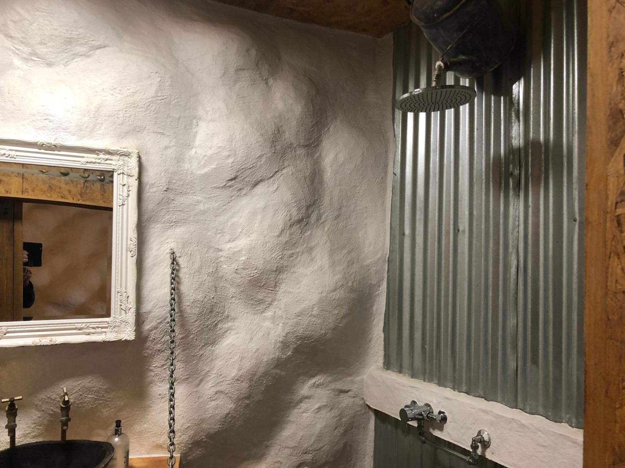Rabbits 1Or 2 Bedroom Hobbit Style Hillset Earthen Dartmoor Eco Home South Brent Exterior foto